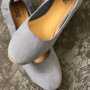 NWOT Brash Abby (BLUE "SUEDE" SHOES)